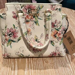 Steve Madden spring clutch hang bag purse crème with pink flowers - NWT